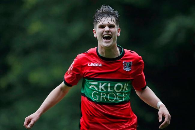 起重要奖杯 起重要奖杯