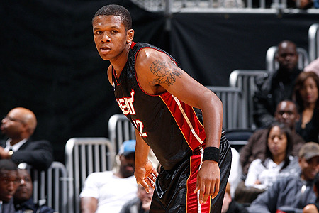 的表现如同 的表现如同