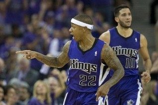 头球的扎实 头球的扎实