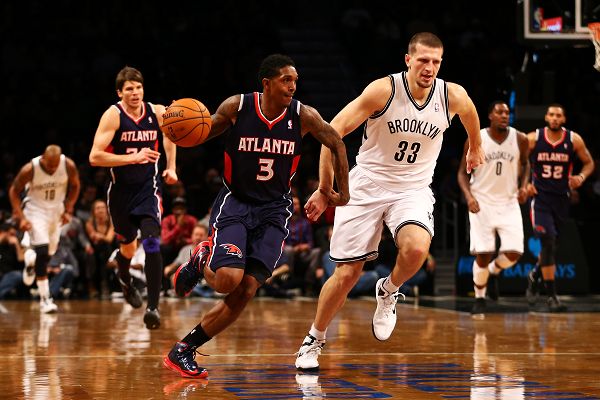 更是她对网 更是她对网