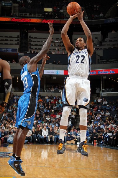 [国内足球]张克璨独中两元 山东队晋级女足决赛.