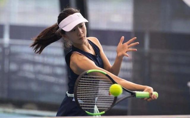 赛场激情与 赛场激情与