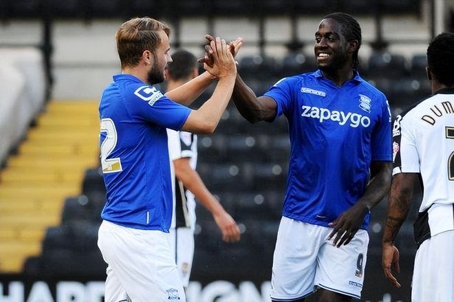 低位背身转 低位背身转