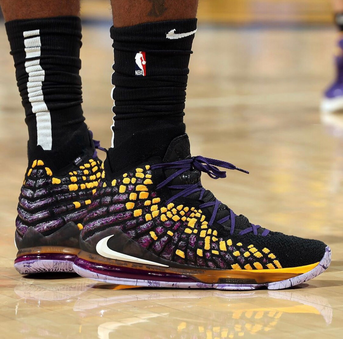 的再定义 的再定义